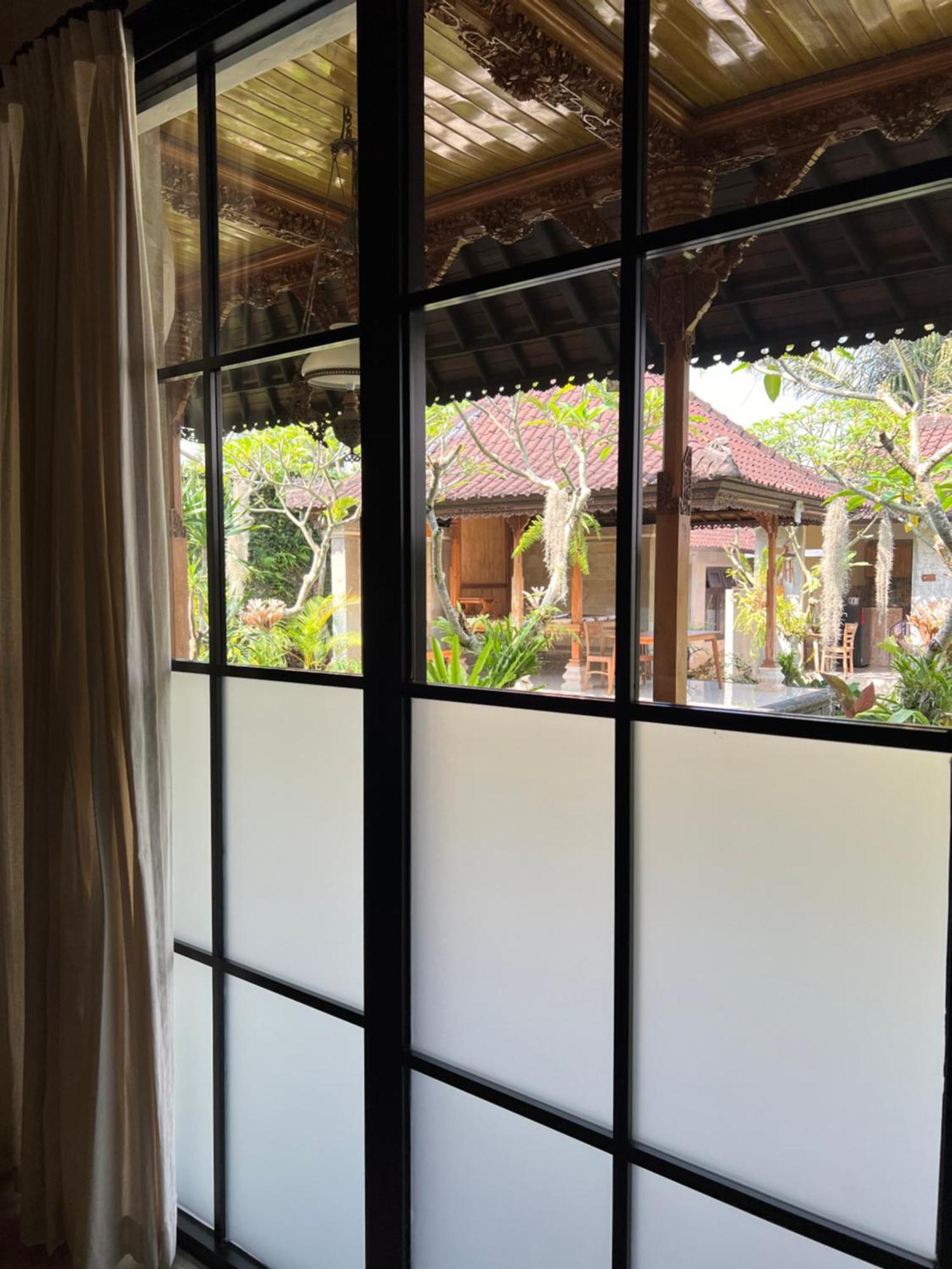 Sari House Ubud - Balinese Style Homestay Экстерьер фото